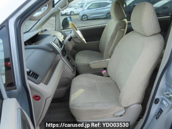 Used 2010 AT toyota noah ZRR70W Image[16]