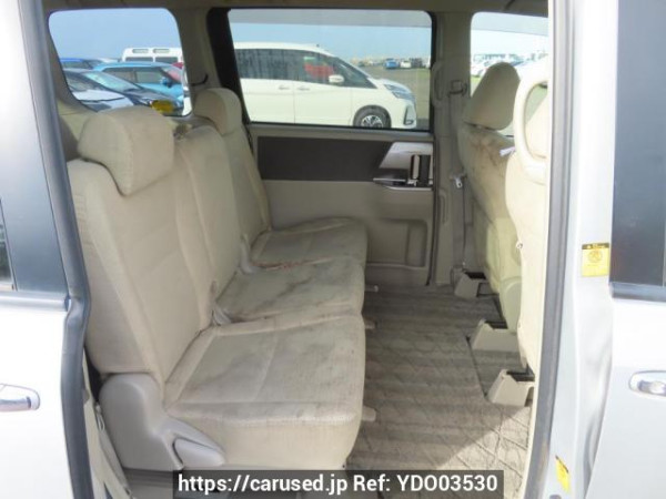 Used 2010 AT toyota noah ZRR70W Image[18]