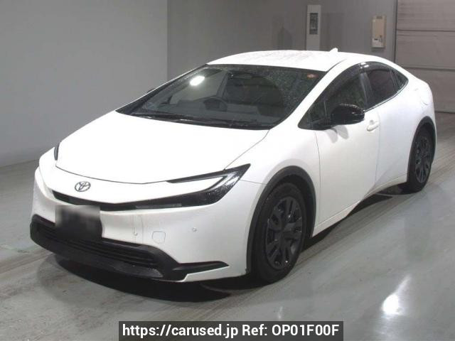 2023 Toyota Prius ZVW60