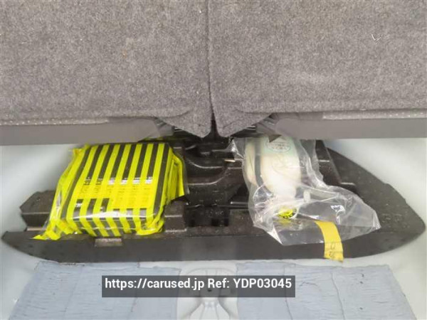 Used 2012 CVT toyota prius-alpha ZVW40 Image[23]