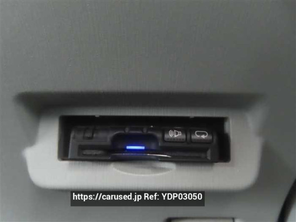 Used 2011 CVT toyota prius-alpha ZVW41 Image[14]