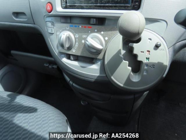 Used 2008 AT toyota sienta NCP81G Image[28]
