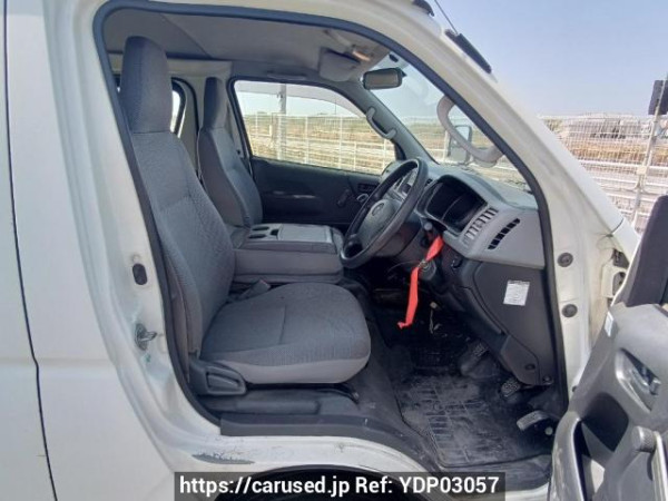 Used 2006 MT toyota hiace-van KDH205V Image[12]