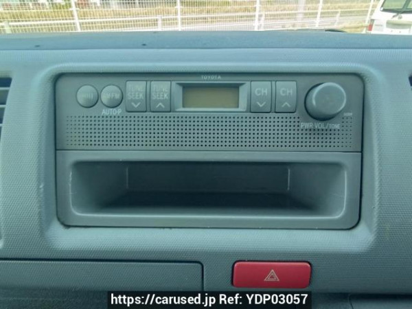 Used 2006 MT toyota hiace-van KDH205V Image[23]