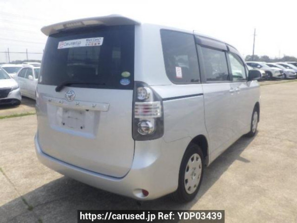 Used 2007 AT toyota voxy ZRR70G Image[6]