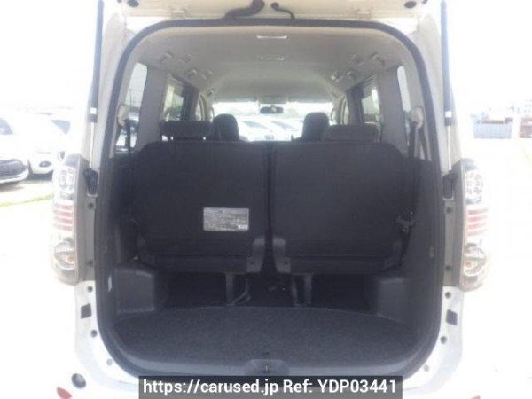 Used 2009 AT toyota voxy ZRR70G Image[8]