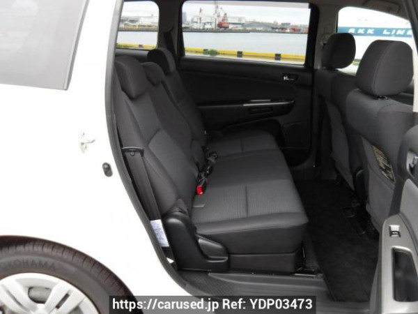 Used 2005 AT toyota wish ZNE10G Image[15]