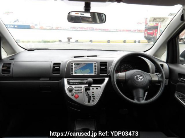 Used 2005 AT toyota wish ZNE10G Image[18]