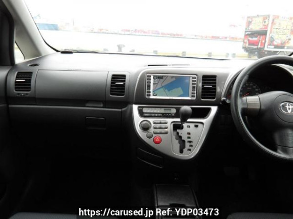 Used 2005 AT toyota wish ZNE10G Image[19]