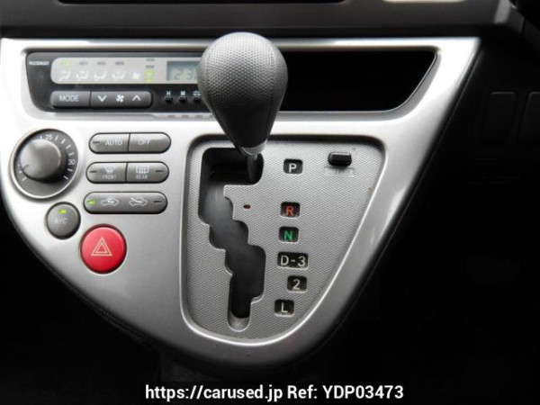 Used 2005 AT toyota wish ZNE10G Image[26]