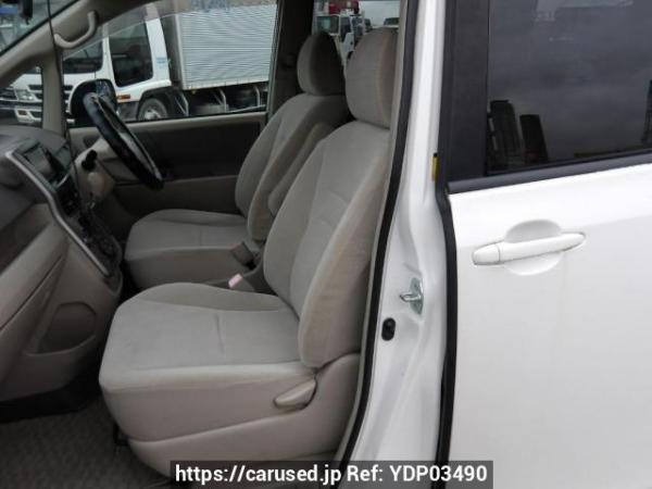Used 2009 AT toyota noah ZRR70G Image[13]