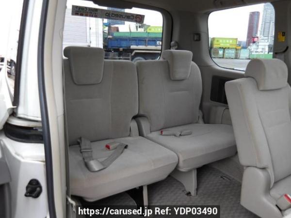 Used 2009 AT toyota noah ZRR70G Image[16]
