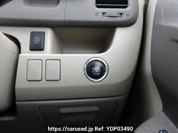 Used 2009 AT toyota noah ZRR70G Image[27]