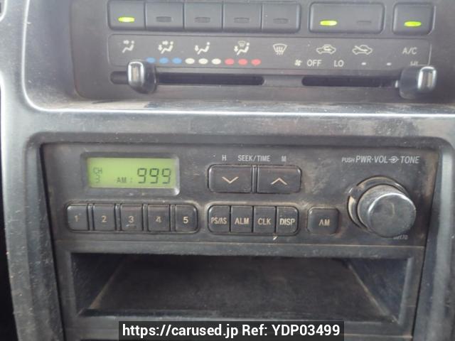 Buy Used 2004 Hino DUTRO XZU322T (YDP03499) - Carused.jp