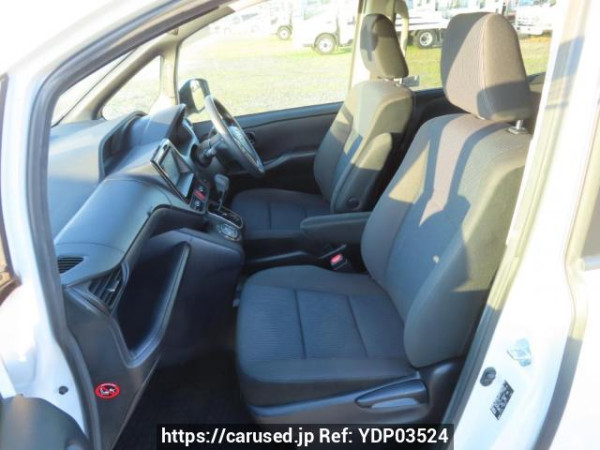 Used 2015 AT toyota noah ZRR80G Image[12]