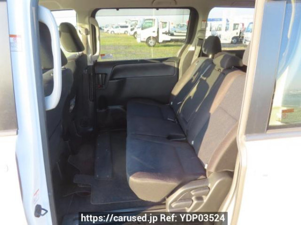 Used 2015 AT toyota noah ZRR80G Image[14]