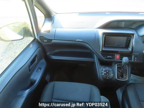 Used 2015 AT toyota noah ZRR80G Image[18]