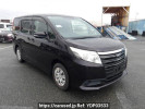 Toyota Noah ZRR80G