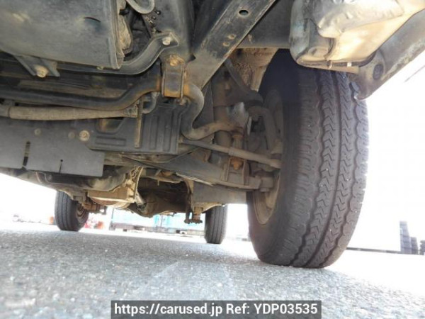 Used 2004 AT toyota hiace-van TRH112V Image[34]