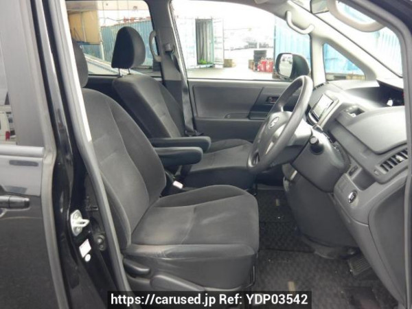 Used 2009 AT toyota voxy ZRR70G Image[12]