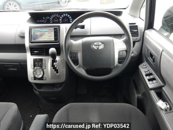 Used 2009 AT toyota voxy ZRR70G Image[20]