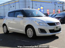 Suzuki Swift ZC72S