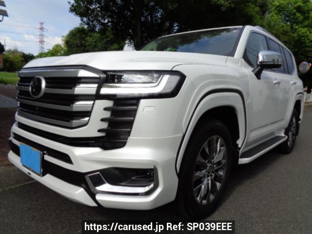 Buy Used 2023 Toyota Land Cruiser VJA300W (SP039EEE) - Carused.jp