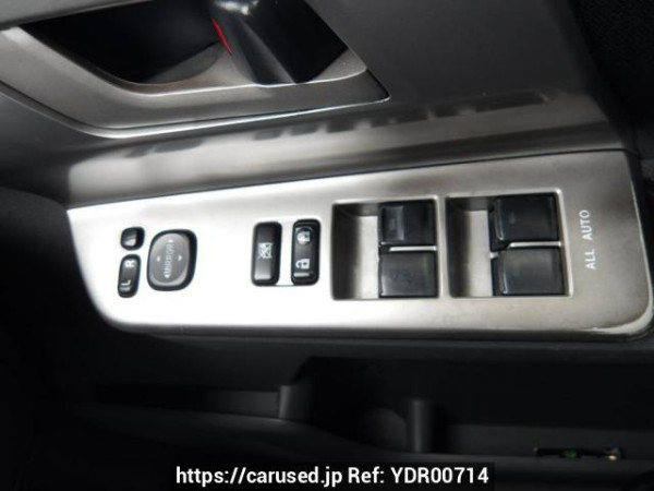 Used 2007 AT toyota noah ZRR70W Image[30]