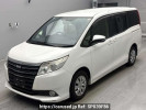 Toyota Noah ZRR80G
