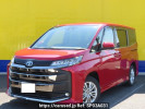 Toyota Noah ZWR95W