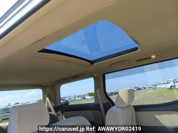 Used 2005 AT toyota alphard MNH10W Image[32]