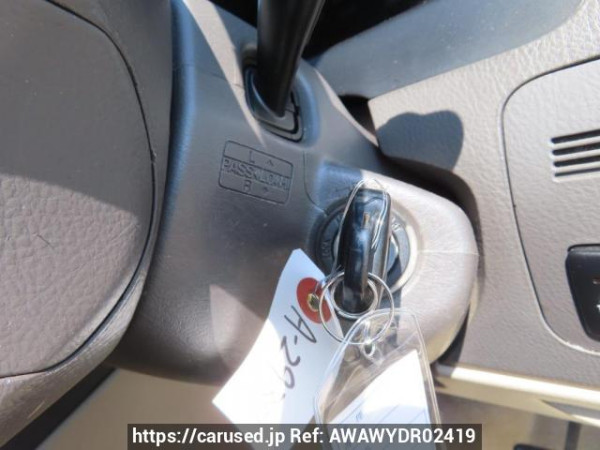 Used 2005 AT toyota alphard MNH10W Image[36]