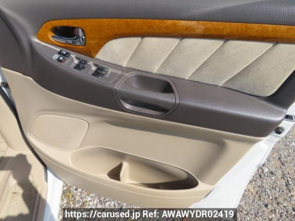 Used 2005 AT toyota alphard MNH10W Image[38]