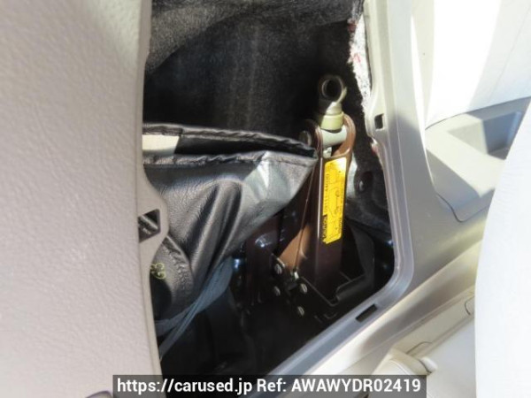 Used 2005 AT toyota alphard MNH10W Image[52]
