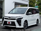 Toyota Voxy DBA-ZRR80W
