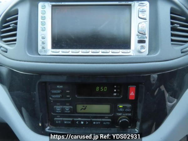 Used 2000 AT toyota regius-wagon RCH41W Image[27]