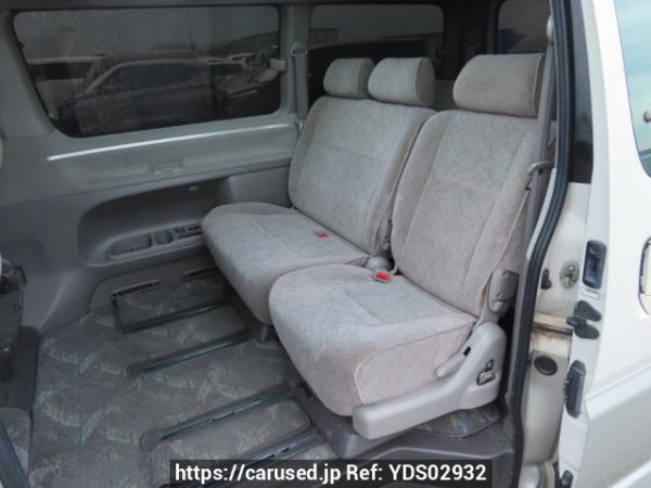 Used 2001 AT toyota regius-wagon RCH41W Image[18]