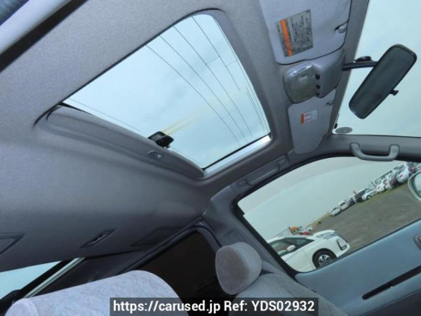 Used 2001 AT toyota regius-wagon RCH41W Image[20]