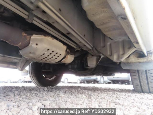 Used 2001 AT toyota regius-wagon RCH41W Image[41]