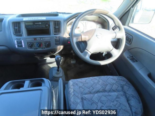 Used 2004 MT nissan caravan-bus DWGE25 Image[23]