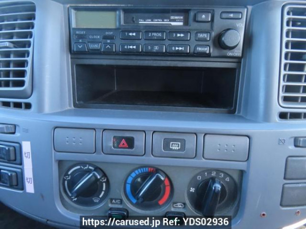 Used 2004 MT nissan caravan-bus DWGE25 Image[27]