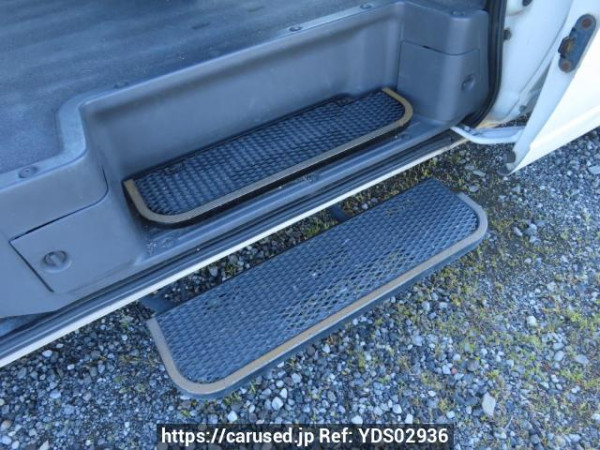 Used 2004 MT nissan caravan-bus DWGE25 Image[35]