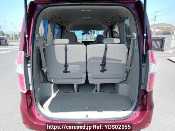 Used 2008 AT toyota noah ZRR70G Image[8]