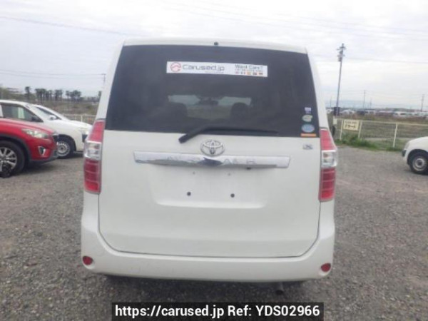 Used 2010 AT toyota noah ZRR75G Image[5]