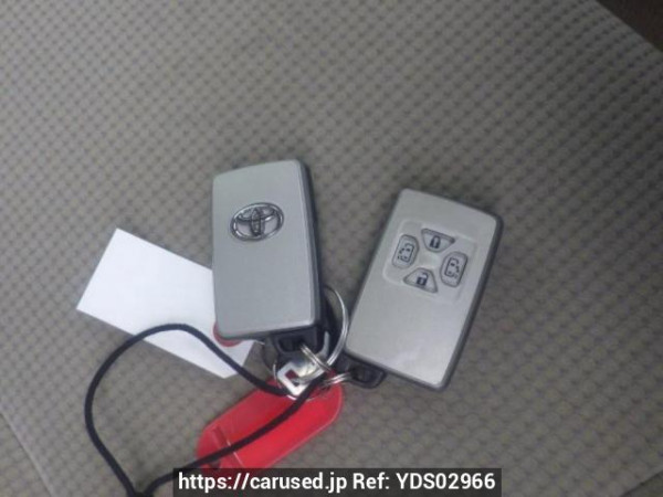 Used 2010 AT toyota noah ZRR75G Image[38]