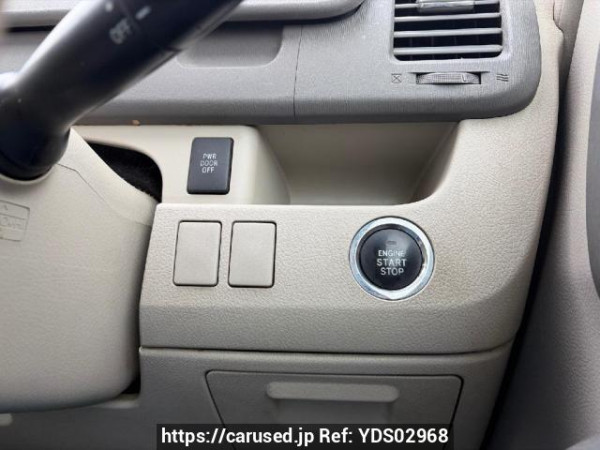 Used 2009 AT toyota noah ZRR70G Image[18]