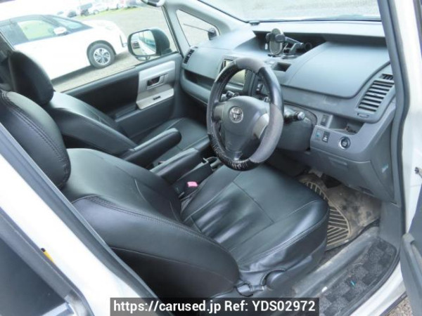 Used 2009 AT toyota noah ZRR75W Image[14]