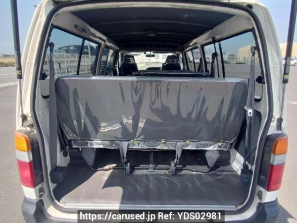 Used 2002 AT toyota hiace-wagon RZH111G Image[8]