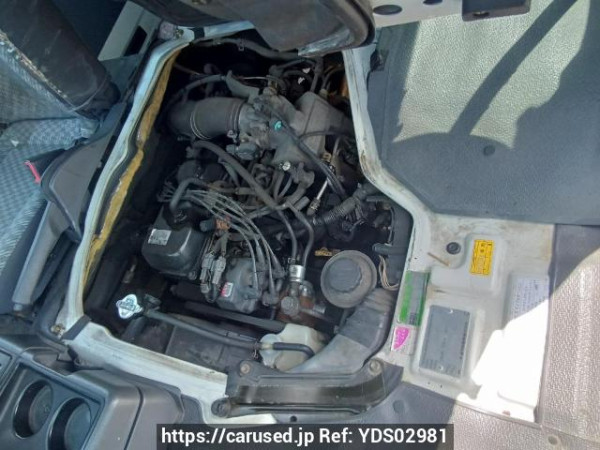 Used 2002 AT toyota hiace-wagon RZH111G Image[9]