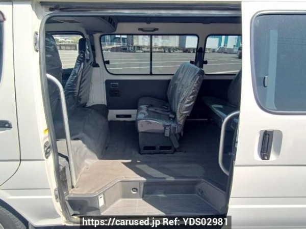 Used 2002 AT toyota hiace-wagon RZH111G Image[14]